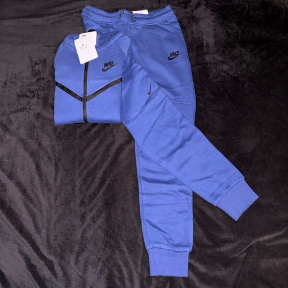 Blue nike tech kids full set (Size 2y) - Picture 2 of 3